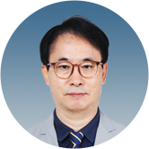 비상임이사 윤용